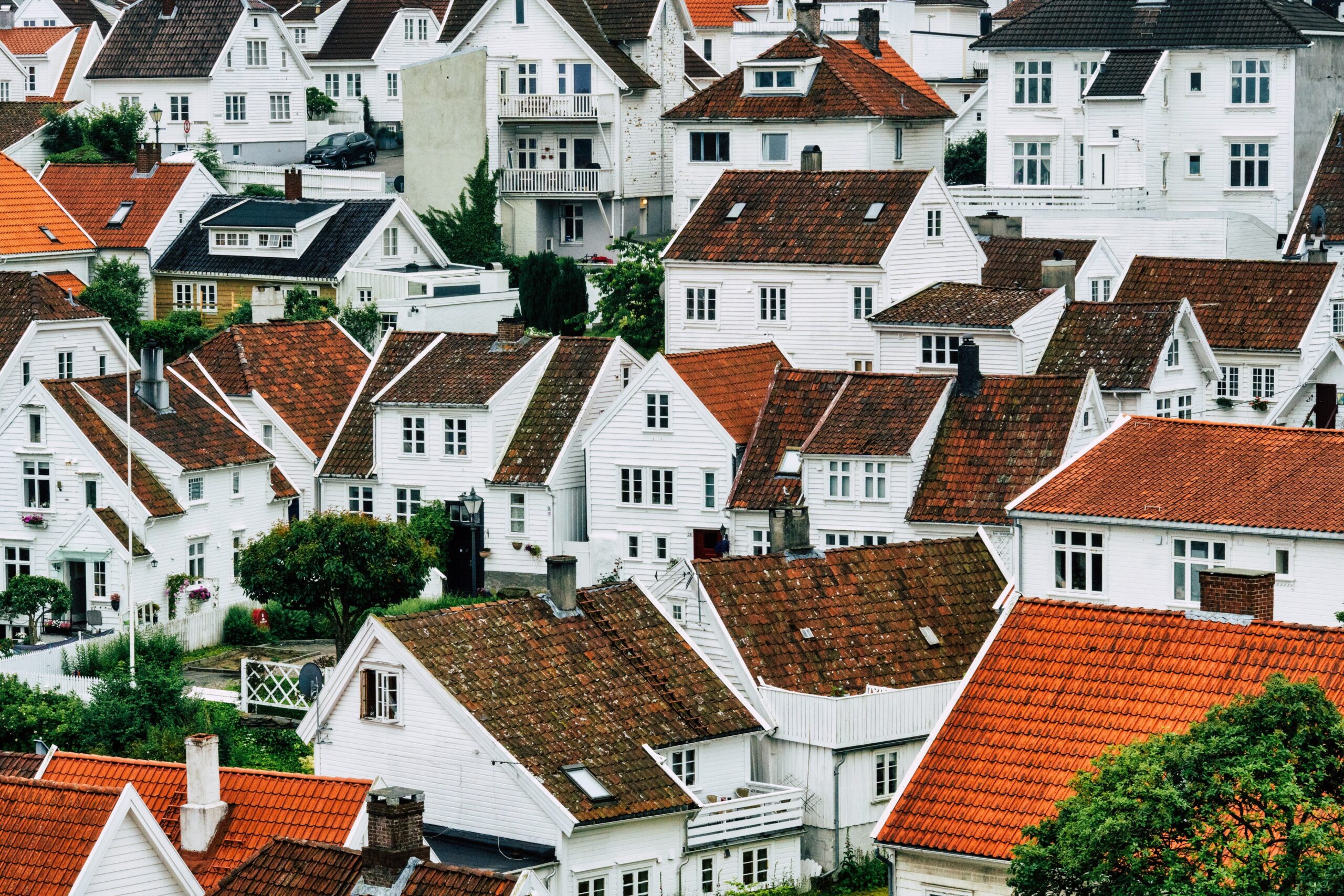 Managing Client Relationships in the Home Improvement Industry
